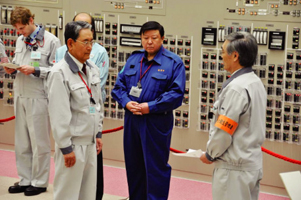The Director General of “MONJU”, Mr. Mukai, reporting the SST restart to then-president Mr. Okazaki on May 6, 2010.