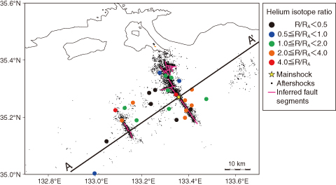 Fig.8-23　Geographical distribution of helium isotope ratios in aftershock area of 2000 western Tottori earthquake